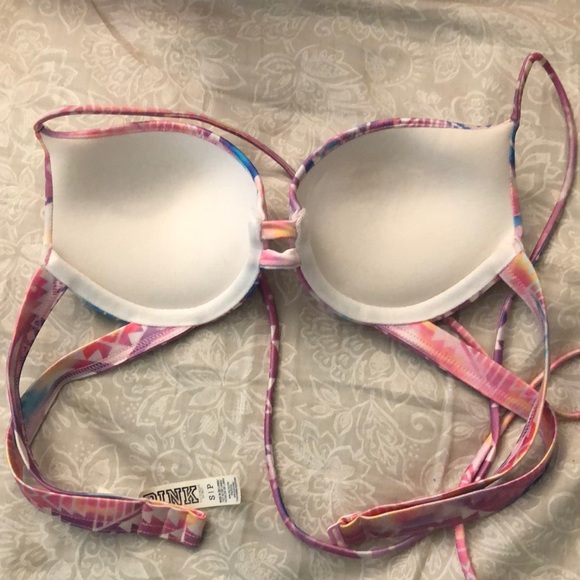 VS PINK Bikini Top 🔹🔮 - Picture 2 of 3